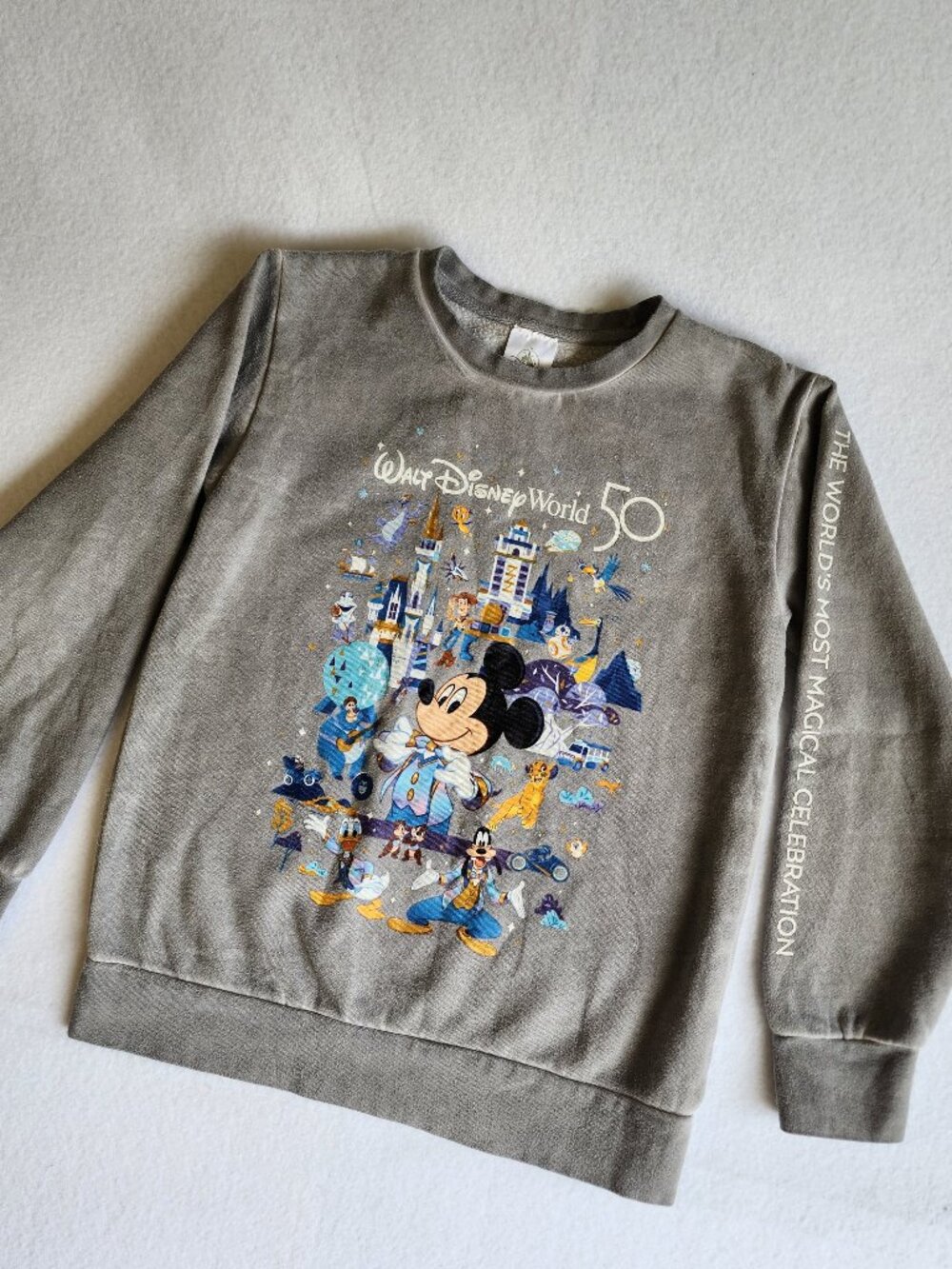 Disney World 50th Anniversary Sweatshirt Youth Large Gray Mickey Crewneck